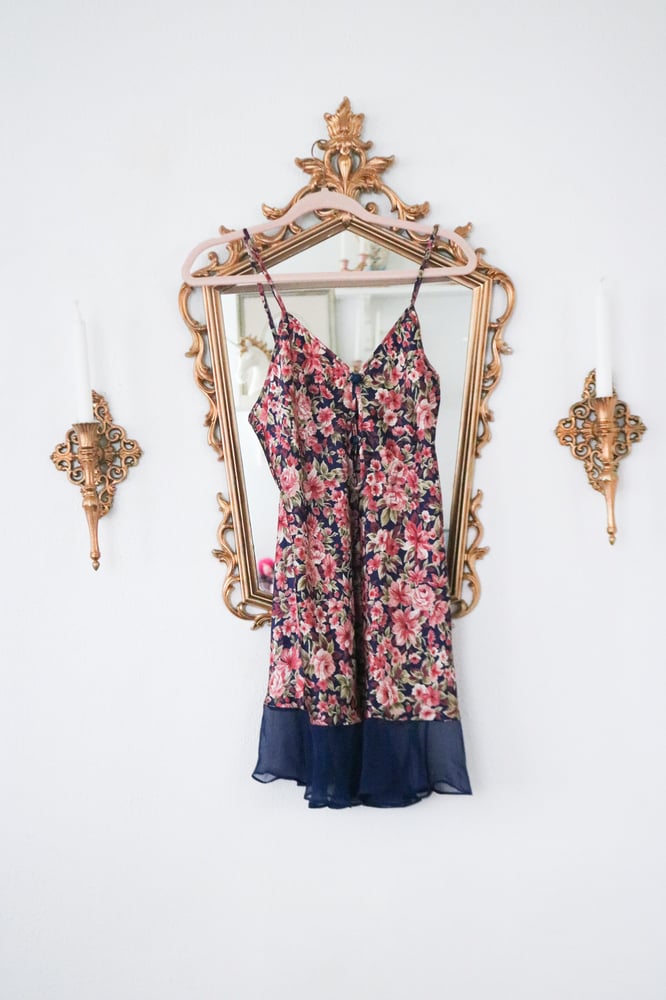 Image of Vintage 1980s Honors Silky Floral Gown with Ruffle Details (Small)