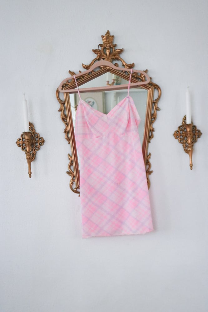 Image of Vintage 1960s Chevette Pastel Pink Plaid Nightgown (34)