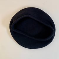 Image 2 of Edie wool beret black