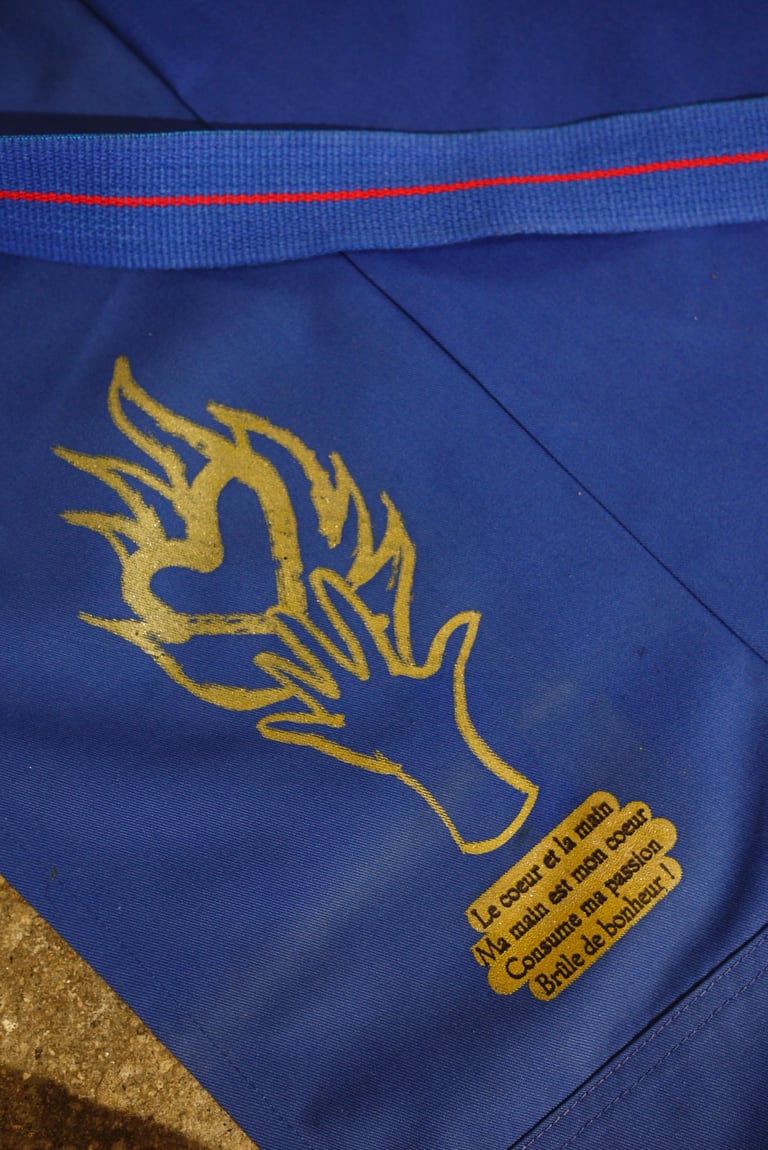 GRANDE OURSE x ISABELLE DECOUX / TABLION 1 pantalon travail bleu - sangle bleu Image 3