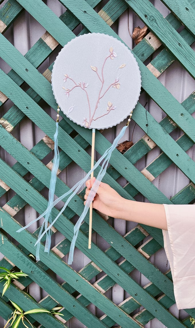 Image of Museum Co-branded Chinese Traditional Handmade Silk Woven Fan - Salix Argyracea
