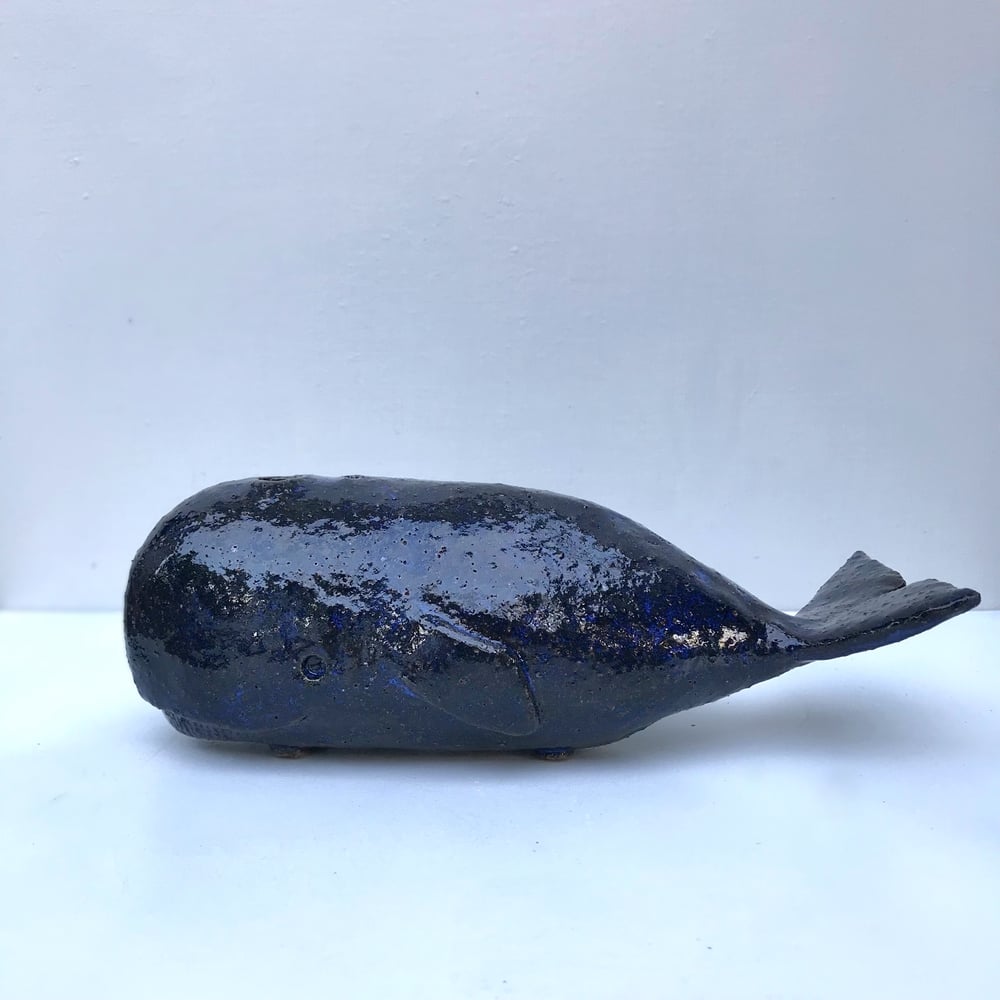 Image of Whale Vase Medium