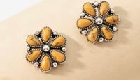 Carrie studs 