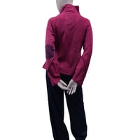 Image 5 of ECO-FRIENDLY BURGUNDY FLEECE JACKET WITH BLACK DOT 