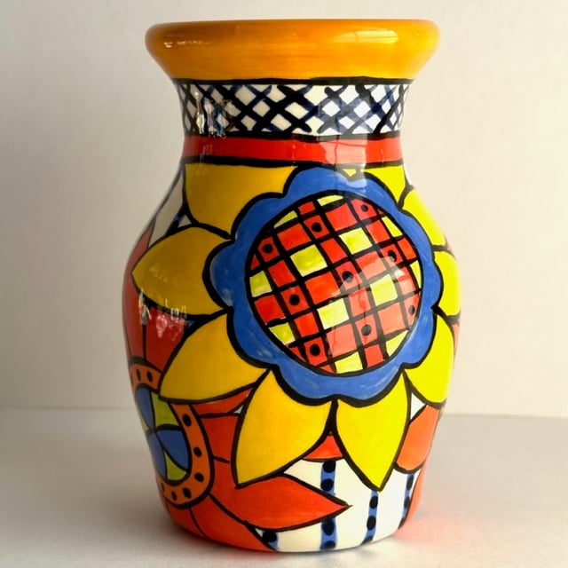 Image of 15 Vase 2023