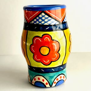 Image of 17 Vase 2023