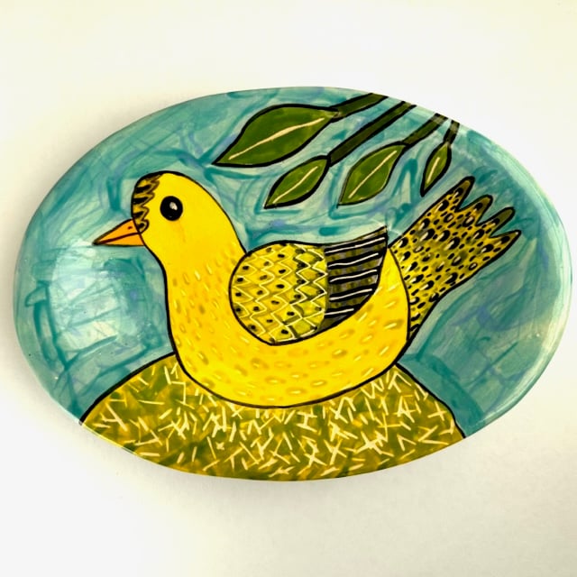 Image of 20 Yellow Bird on Nest Platter 2023