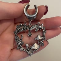 Mushroom Heart Saddles (sizes 2g-1 1/2)