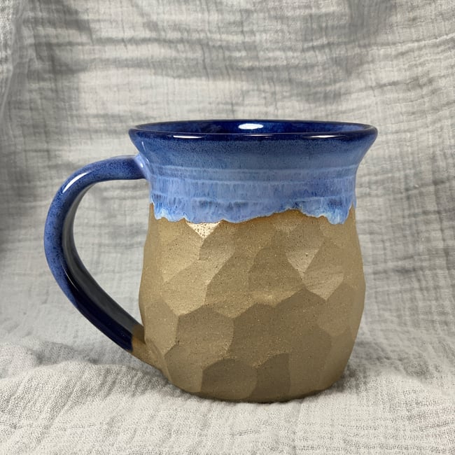 Periwinkle carved mug