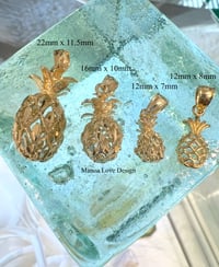 Image 1 of 14k solid gold Hawaiian pineapple pendant 