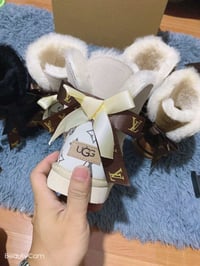 Image 5 of LV Bow Boots