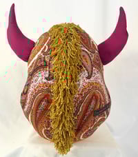 Image 2 of Metallic Gold Mane Tronk
