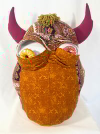 Image 1 of Metallic Gold Mane Tronk