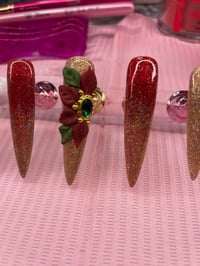 Image 3 of RED POINTSETTIA  RED/GOLD SET 