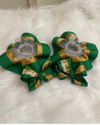 Image 4 of Ruffle and Bow Set