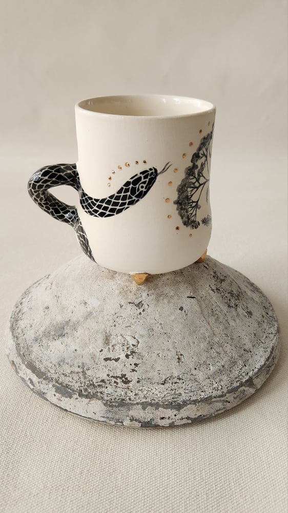 Image of Snake & Yarrow mug