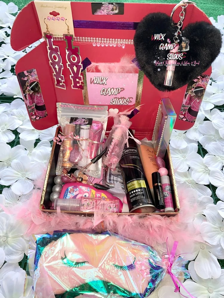 Image of ✨NEW! 💕VickGlampShous Baddie Box💕