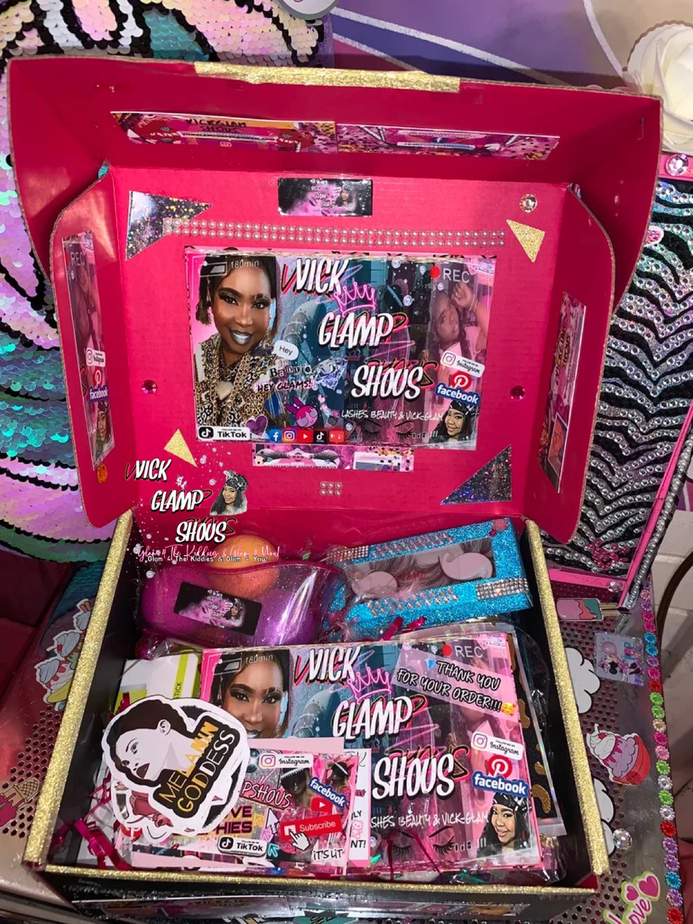 Image of ✨NEW! 💕VickGlampShous Baddie Box💕