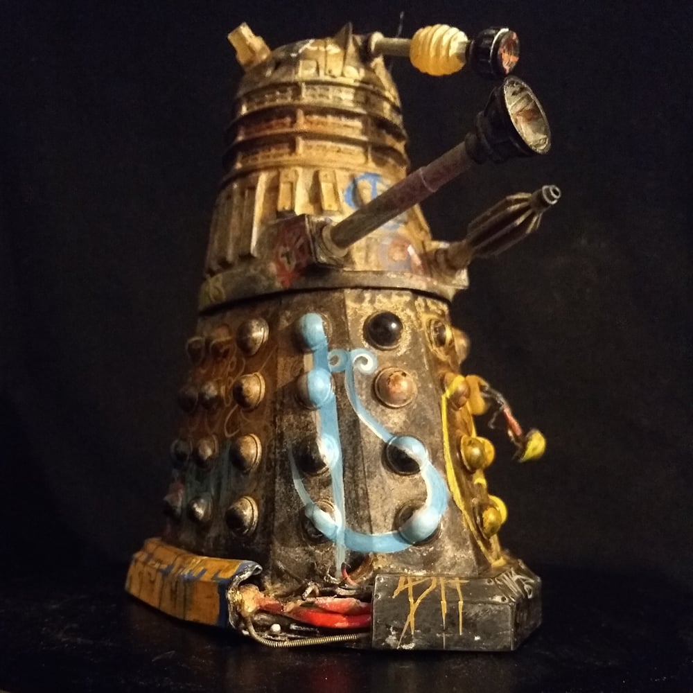 Image of Graffed-Up Dalek