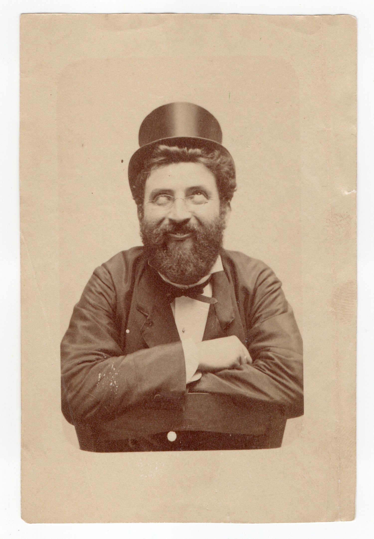 Image of Anonyme: man makes a cray face, ca. 1875