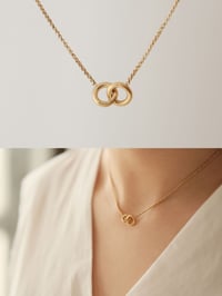 Image 1 of circle necklace 环扣项链