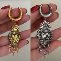 Sacred Heart Saddle Dangles (sizes 2g-1 1/2)