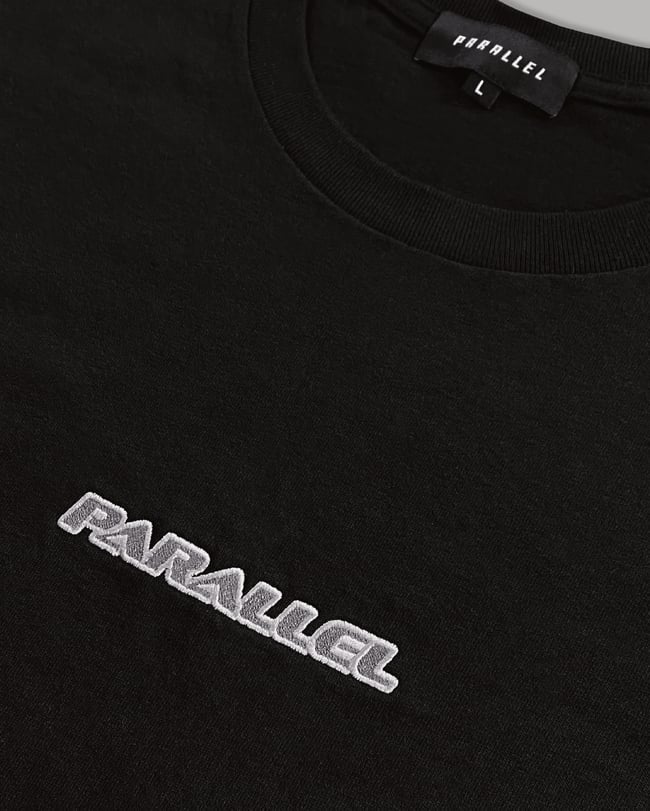 BLACK // CONTRAST STITCH TEE <p><del>$30.00</del> 