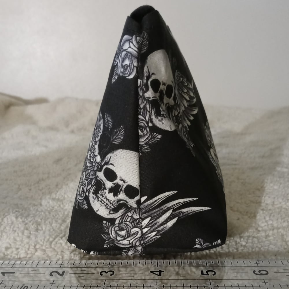 Winged Skull & Roses Zippered Pouch