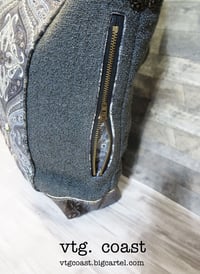 Image 4 of Grey Boucle Skull Bag