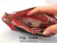 Image 4 of Little Cottage Clutch