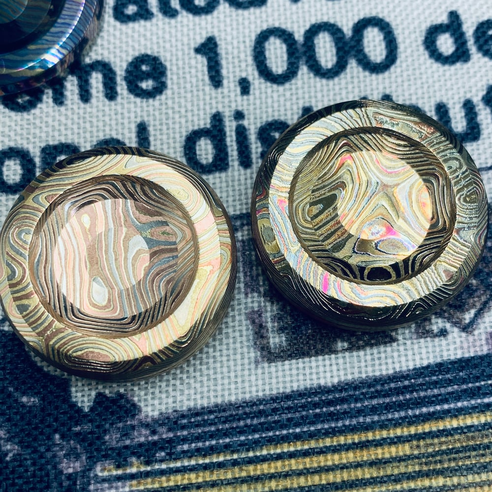 Mokume Mini Ulte Haptic Coin in Etching/Flaming Finish