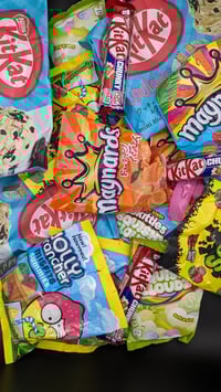 Image 4 of Small Snack Crate