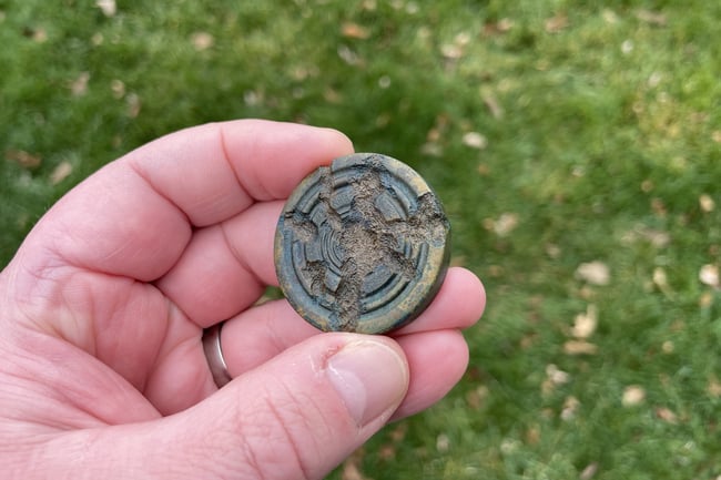 Worry Coin #011-2023