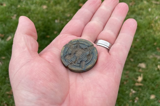 Worry Coin #011-2023