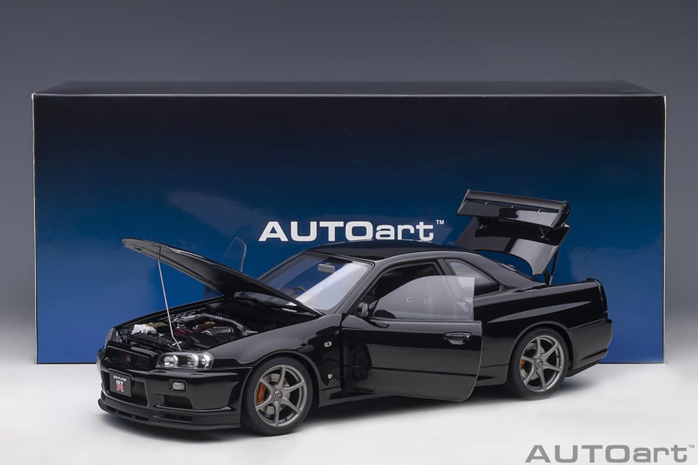 Image of 1/18 AUTOART Nissan Skyline GT-R (R34) V-spec II (Black Pearl) 77407