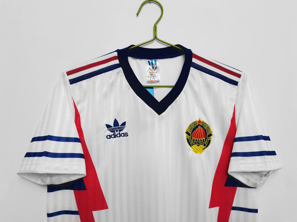 Yugoslavia '90 Away
