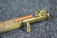 Image 4 of Bolt Action Patriotic Pen with Eagle Head Picture,  U S Constitution and Feathers #0227