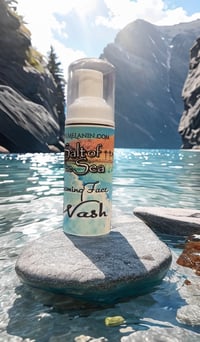 Salt Of the Sea Foaming Face Wash