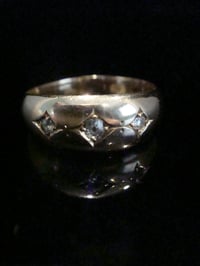 Image 1 of EDWARDIAN 18CT ORNATE YELLOW GOLD BAND OLD CUT DIAMOND STAR GYPSY BAND SIZE Q