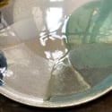 Ceramic plate white & green with dark blue drops 26cm - 02