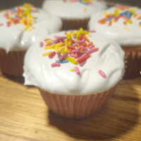 Organic Keto Cupcakes With Coconut Milk Frosting And Sprinkles, 8 Count