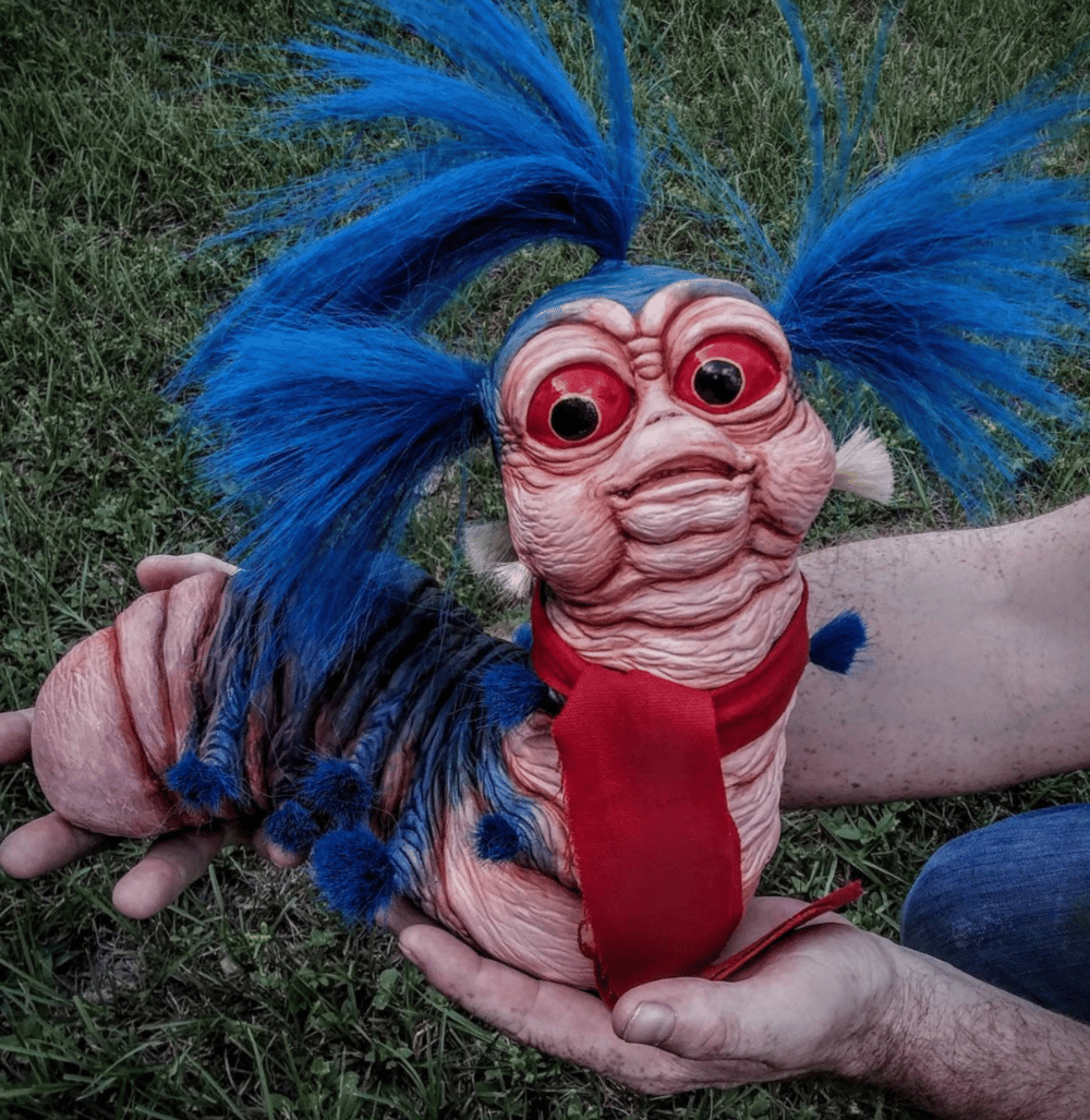 Labyrinth Ello Worm