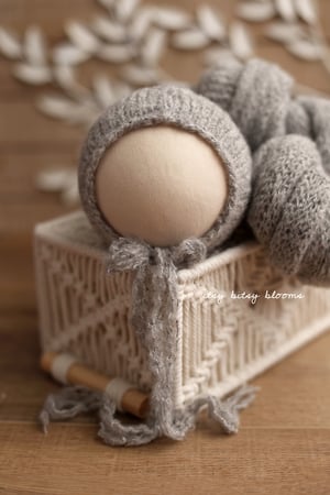 Image of Brushed Knit Set / pewter & silver