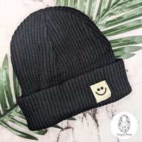 Image 6 of HAT: Ribbed Smiley