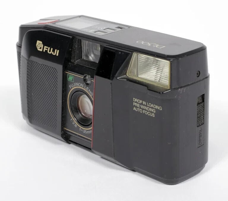 Image of Fuji DL-300 compact 35mm camera with 35mm F2.8 lens