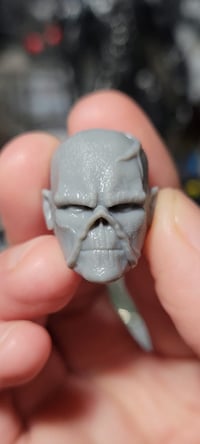 Image 2 of Swamp thing head