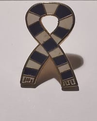 Scotland scarf style badge