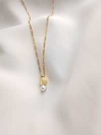 Image 2 of Microdot pearl 
