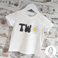 T-SHIRT: Smiley Daisy Two