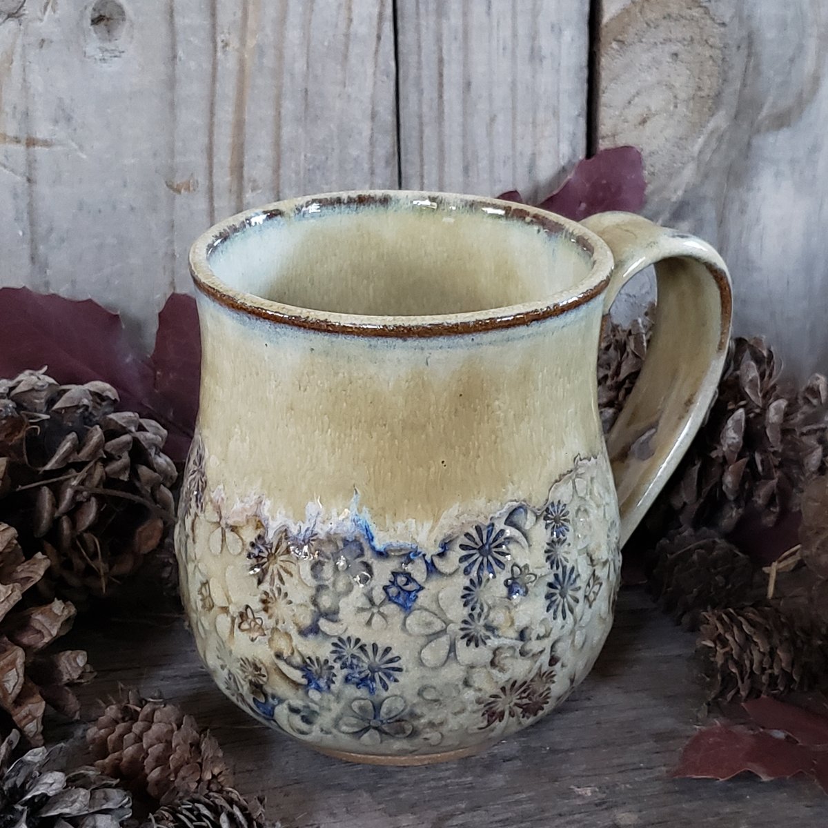 Image of No. 85 Mountain Flower Honey Big Hug Mug